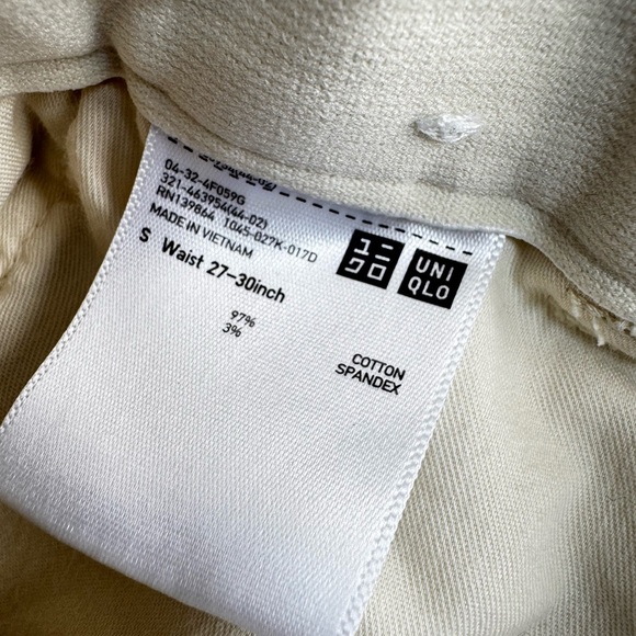 Uniqlo Women's Cream Capris - Picture 6 of 12